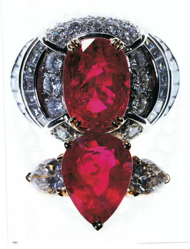 11-1997-019-VogueGioiello-Jewelry-Diamond-Ruby-Red-Rings