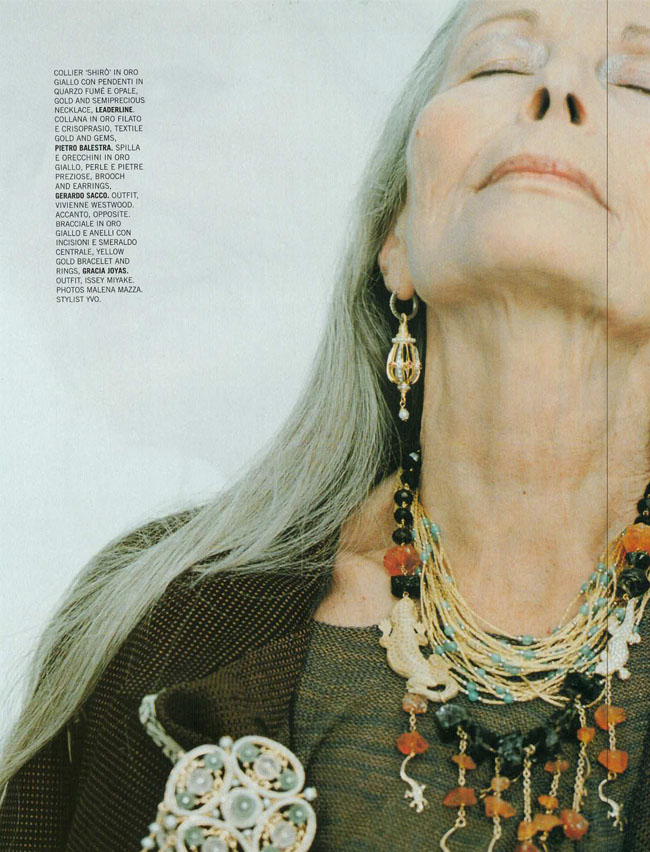 01-2005-020-VogueGioiello-Jewelry-Woman-Layered-Beaded-Necklaces. jpg