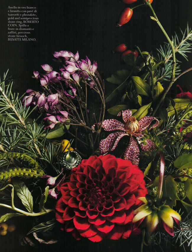11-2006-004-VogueGioiello-Jewelry-GardenBloom-Encrusted-Flower-Brooch-Ring-Red-Bloom