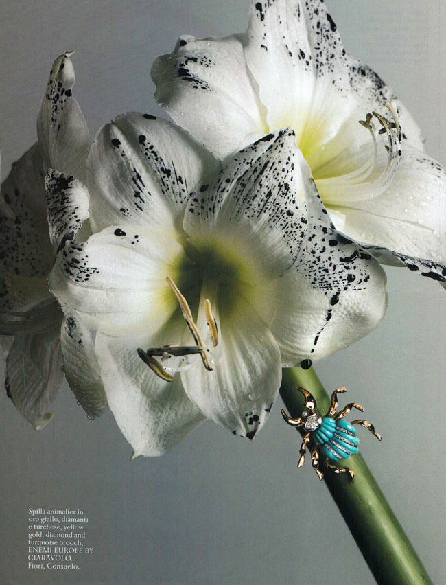 11-2006-009-VogueGioiello-Jewelry-Bloom-Turquoise-Diamond-Gold-Insect