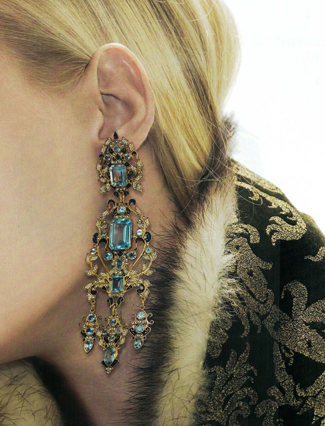 11-2006-023-VogueGioiello-Chandelier-Earring-Blue-Blonde-Jewelry